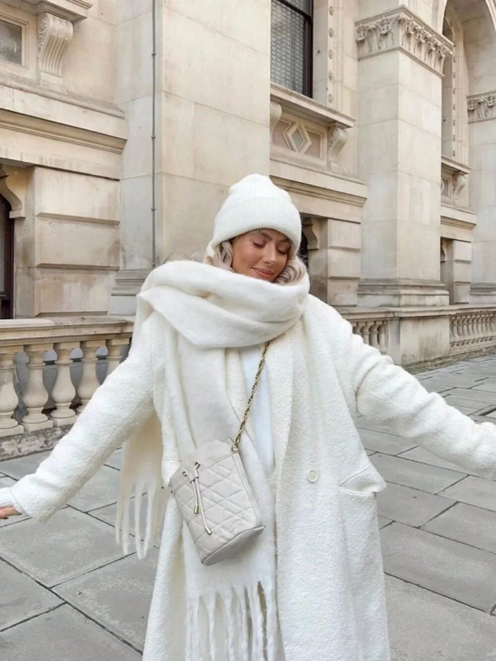 Cream cozy and warm Casual Women's Plain Plush Tassel Shawl scarf